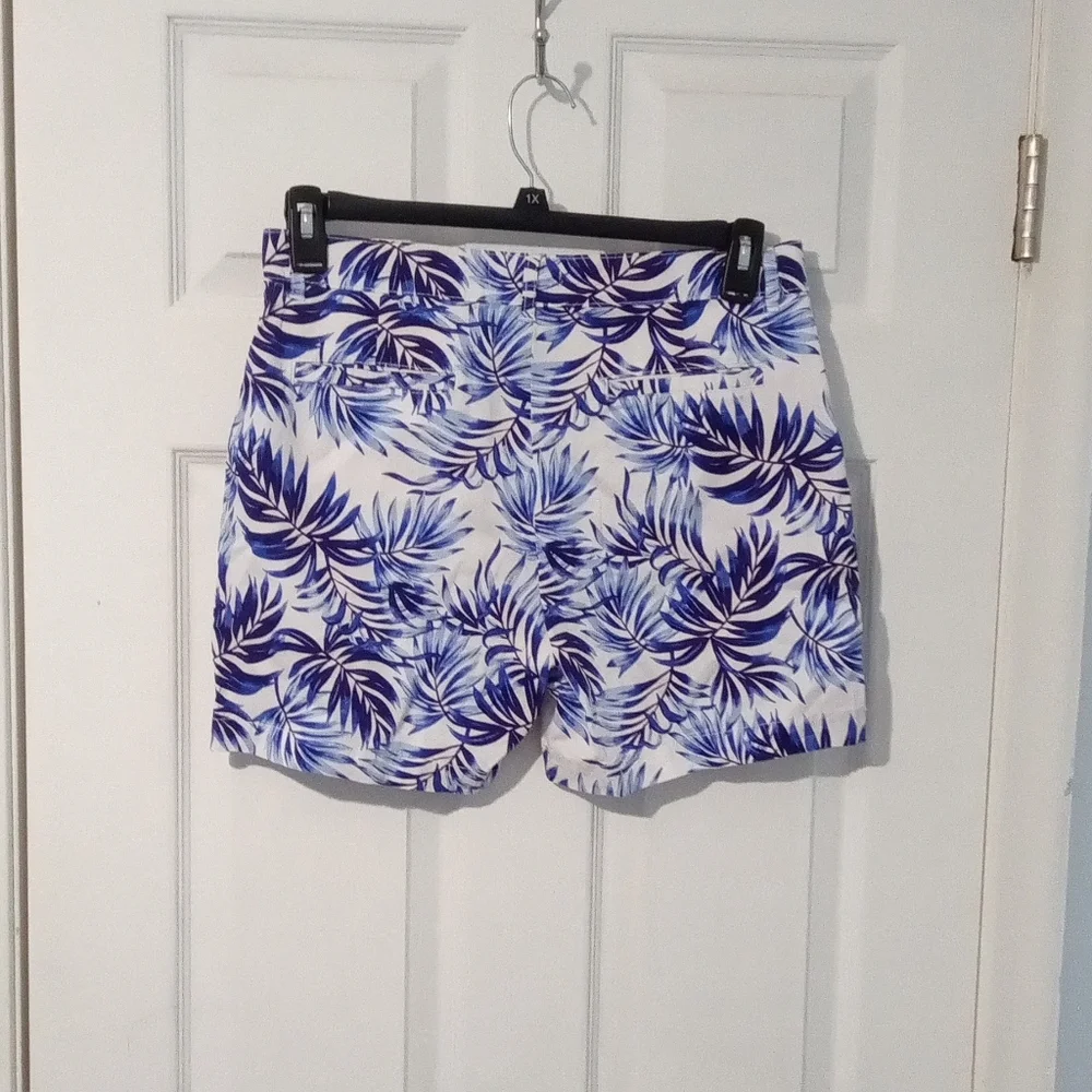 Caribbean Joe Blue and White Leaf Print Women's High Waist Shorts
